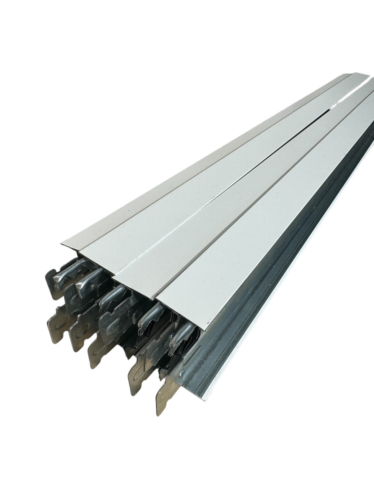 White Cross Tee Section 600mm for a s 24mm suspended ceiling  (1 cross tee)